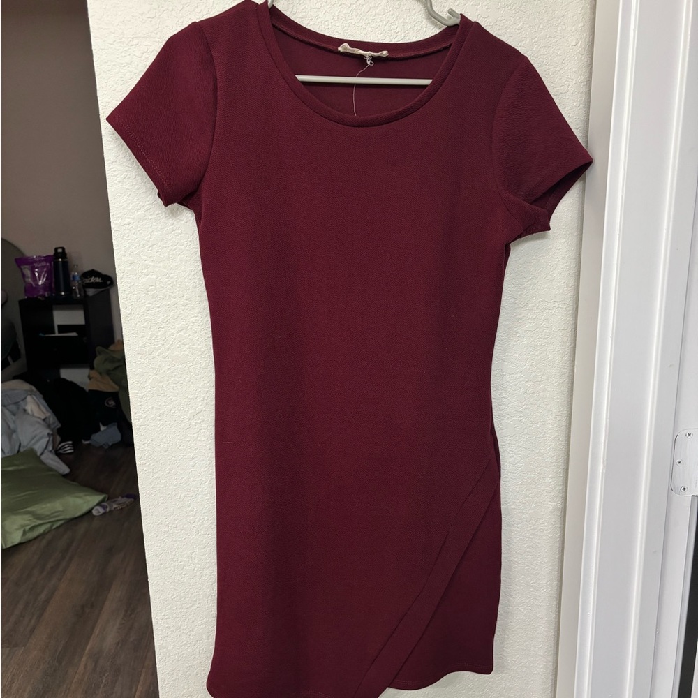 Flattering Casual/Business Casual Burgundy Cap Sleeve Mini Dress